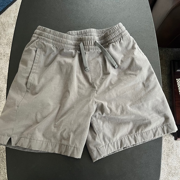 Grey Abercrombie boys drawstring shorts size 11/12 - Picture 1 of 3